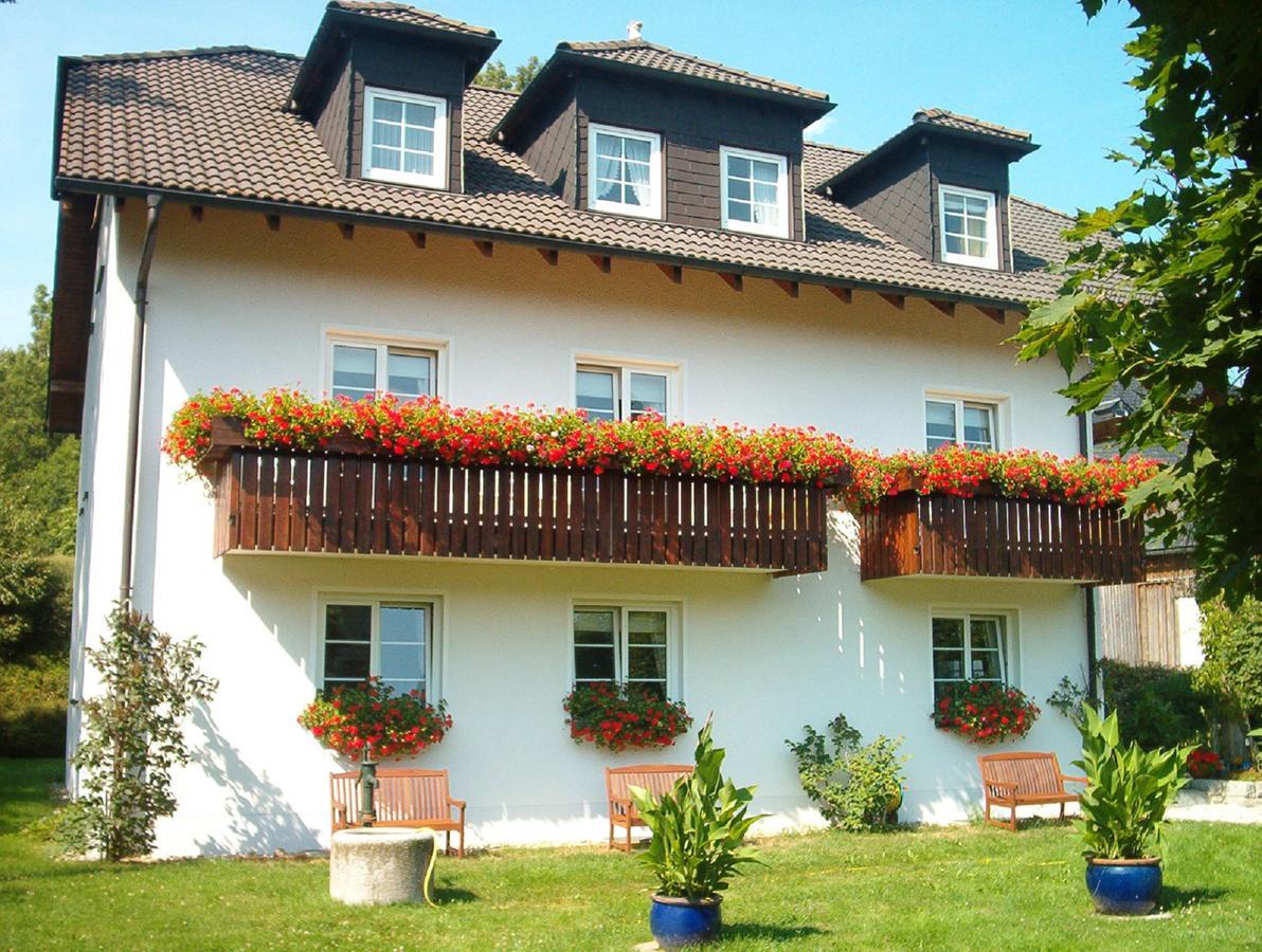Gasthof Pension Walther Weissdorf Exteriör bild